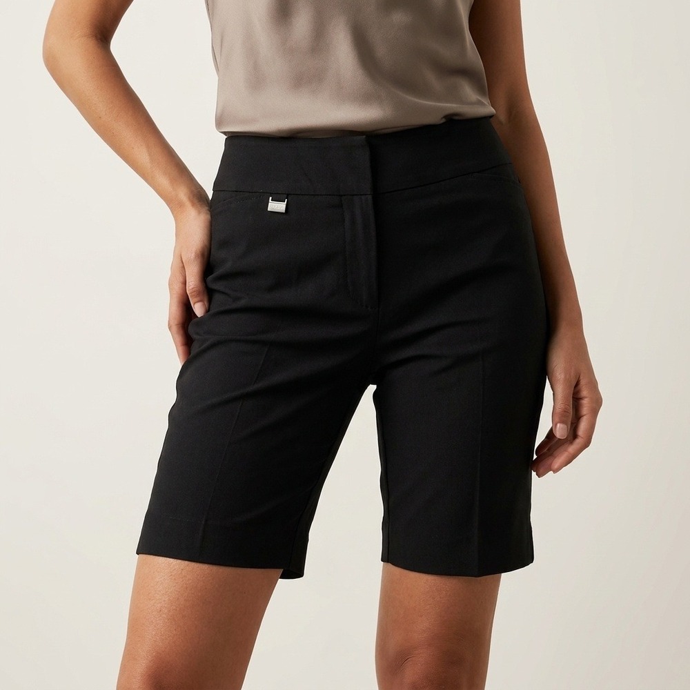 Lisette L Montreal Black Bermuda Shorts Style 422 Fit to Flatter Stretch Size 10